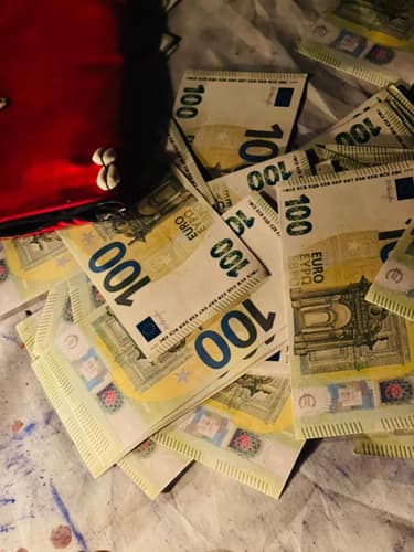 PORTEFEUILLE MAGIQUE : Medium Mamadou Coulibaly